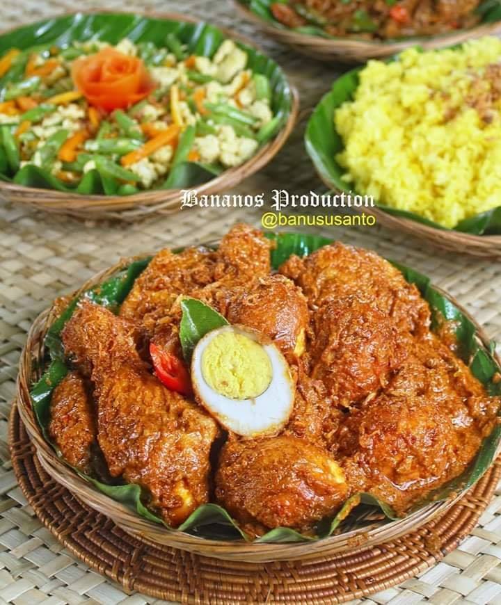 Ayam Telur Bumbu Bali