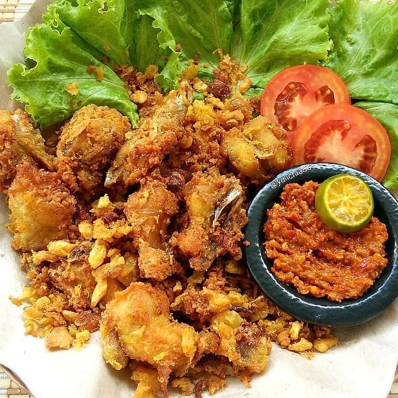 Ayam Goreng Bawang Putih