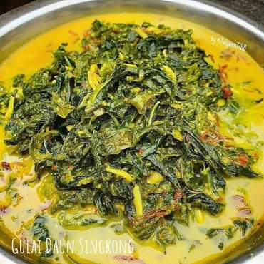 Gulai Daun Singkong