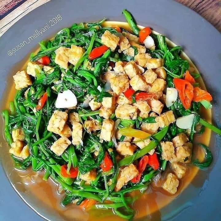 Cah kangkung tempe