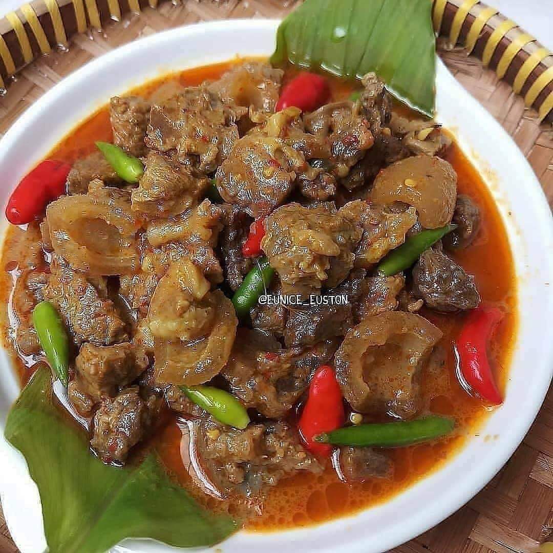 Gulai Cincang Kikil