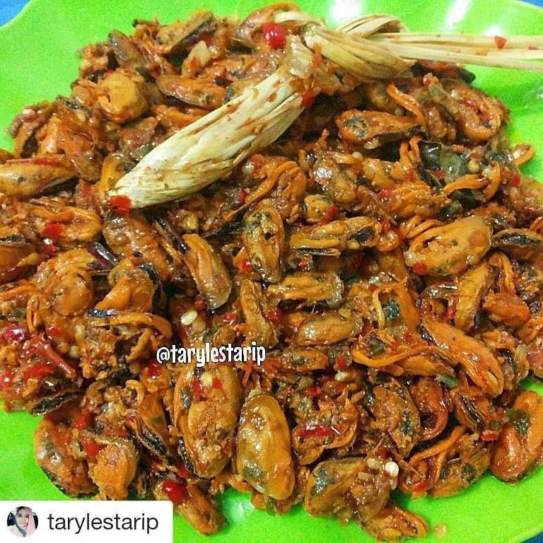 Kerang Bumbu Rempah Pedas