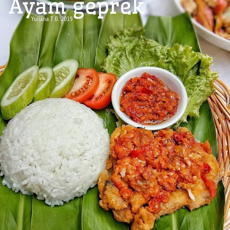 Ayam Gemprek (Rekomended)