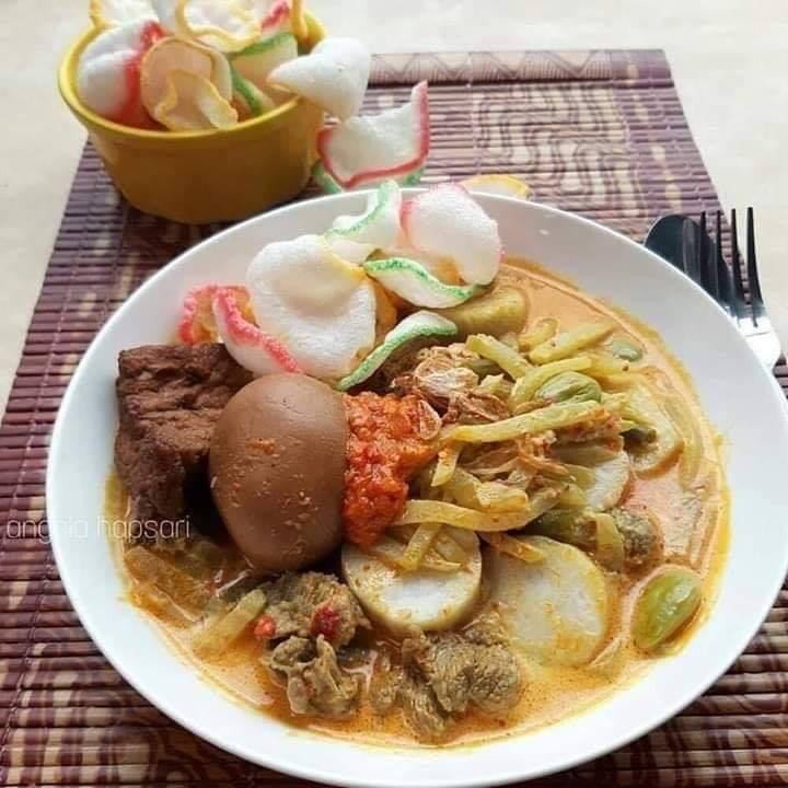 Lontong Sayur