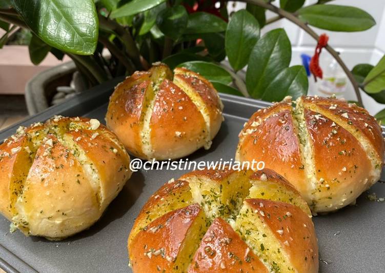 Korean cream cheese Garlic Bread